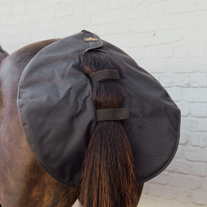 Kentucky-Horsewear-Quarter-Guard-1